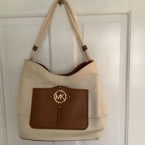 Michael kors shoulder bag
